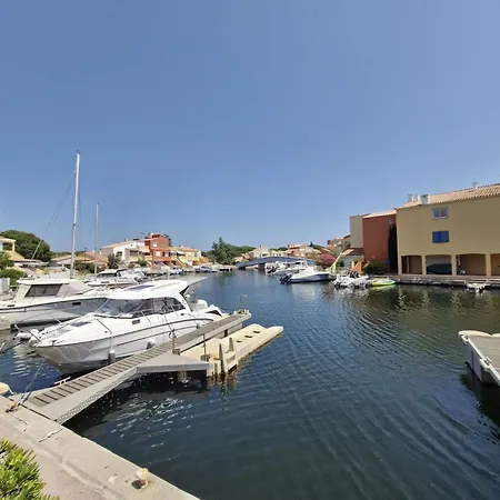 Appartement Résidence Nautica - 5 Pièces Pour 8 Personnes Le Barcares. Réf: 9nau8_10 Mae-5033