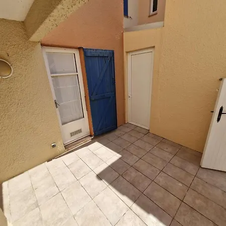 Résidence Nautica - 5 Pièces Pour 8 Personnes Le Barcares. Réf: 9nau8_10 Mae-5033