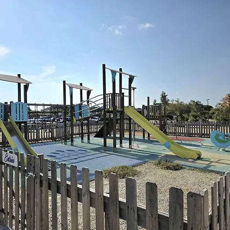 Résidence Nautica - 5 Pièces Pour 8 Personnes Le Barcares. Réf: 9nau8_10 Mae-5033 Appartement Le Barcarès